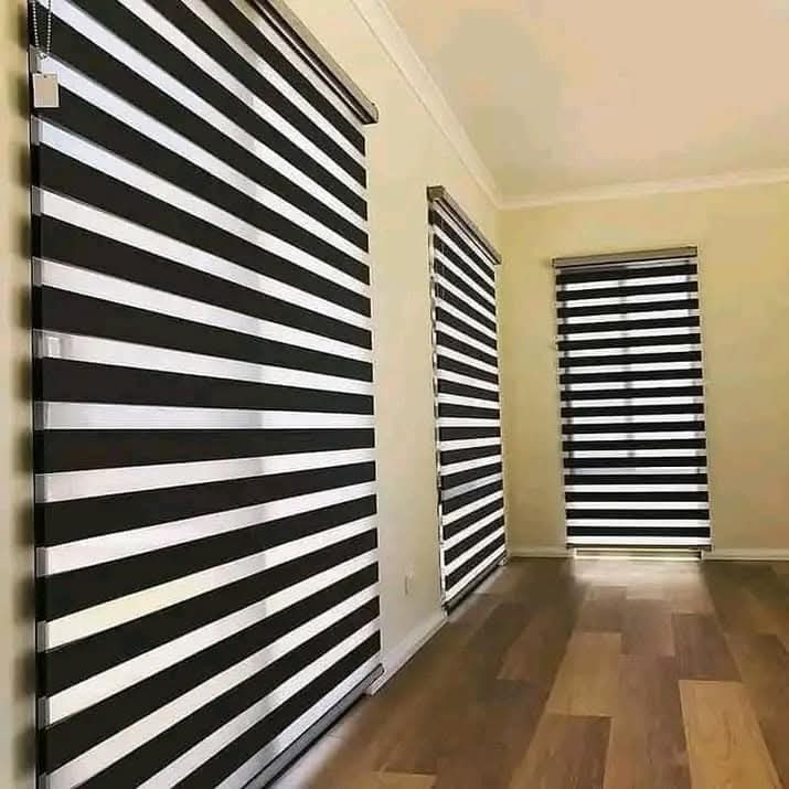 Window Blinds day and night and Valencia and wooden
