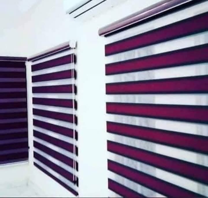 Window Blinds day and night and Valencia and wooden