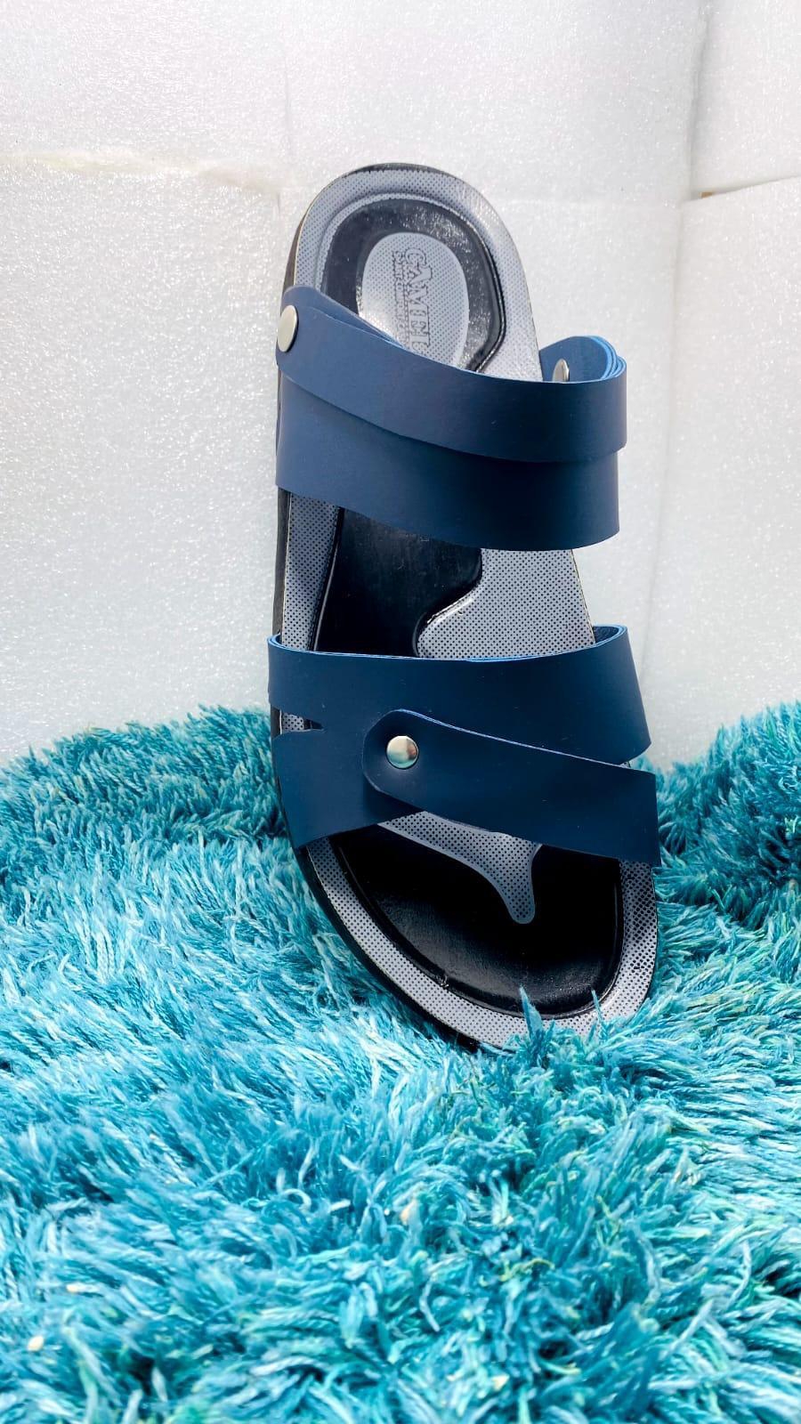 Men's casual leather sandals Men’s blue synthetic leather casual sandals.