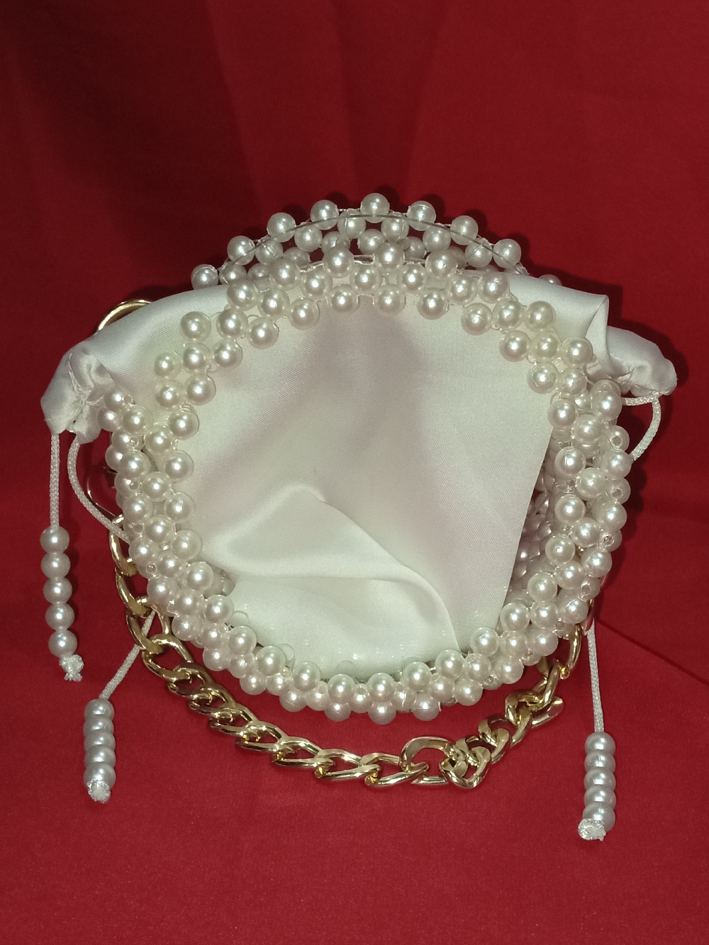 Acrylic beaded bag