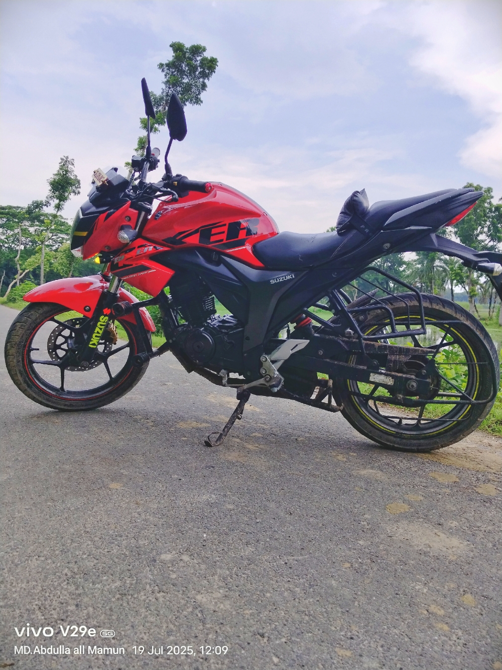 Gixxer Monoton sell post