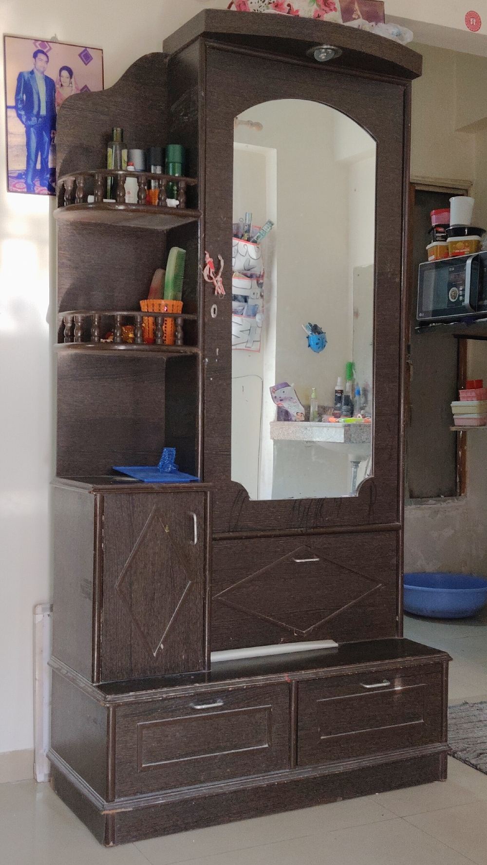 Dressing table with good quality