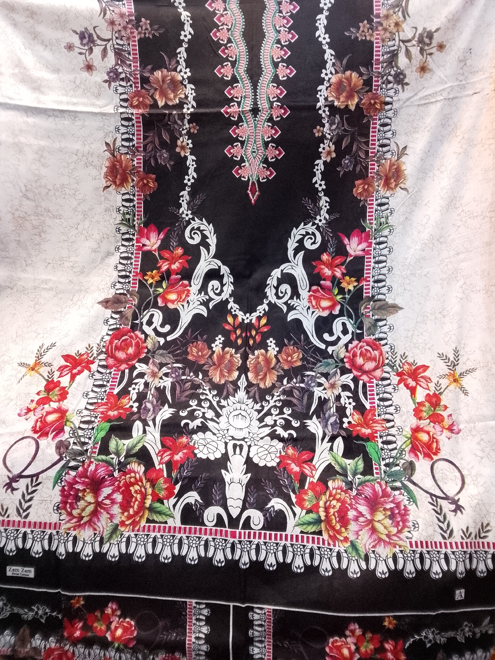 Digital Print Three Piece 𝐅𝐚𝐛𝐫𝐢𝐜 : Cotton Silk 𝐊𝐚𝐦𝐢𝐣 long