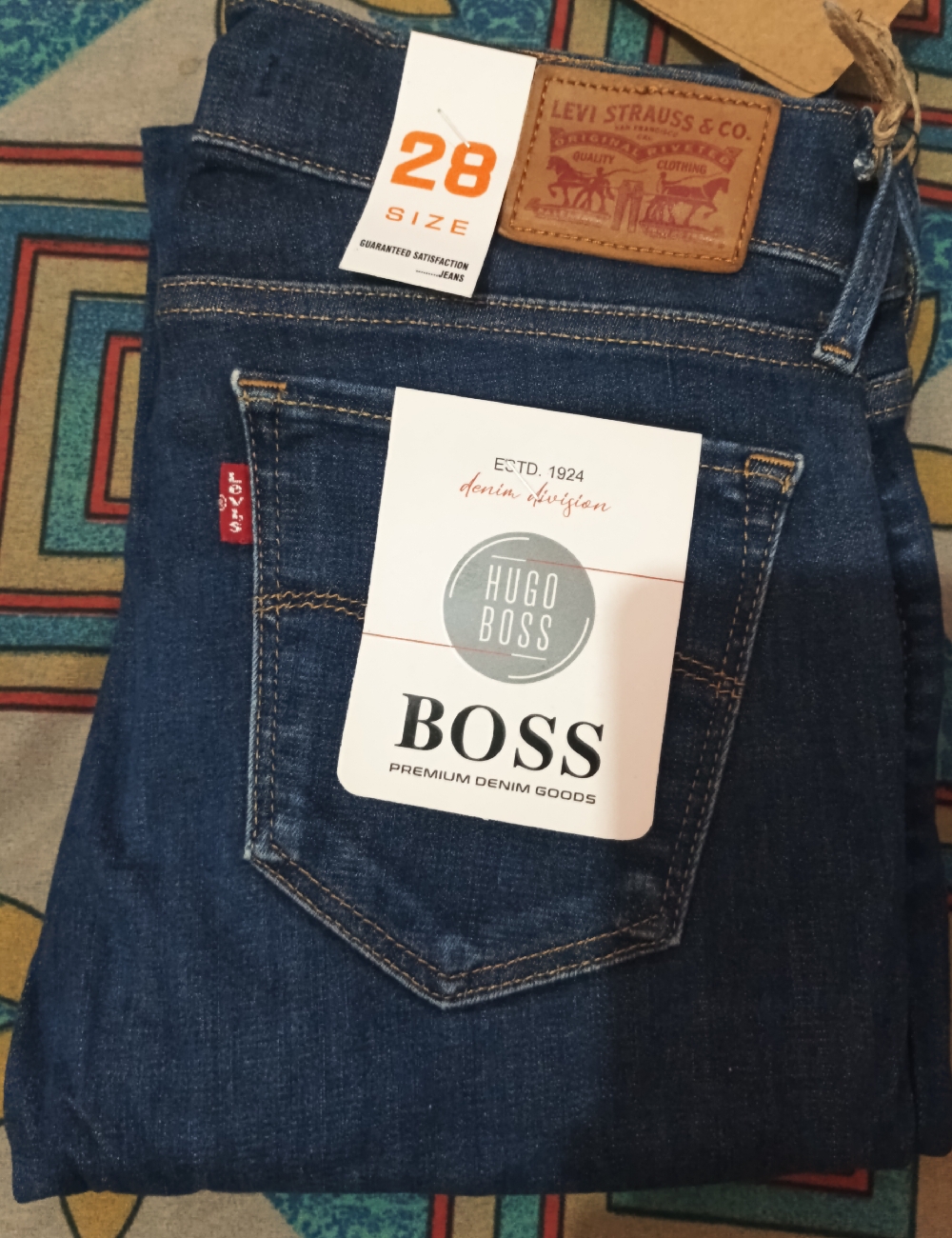 Mens Fashion. Jeans & Formal Pants Available. Colours Available. Price:250