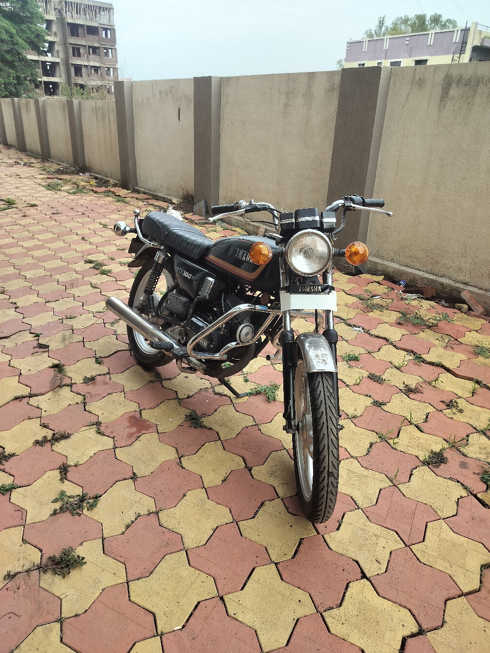 Best Deal Original Rx 100 MP passing only RC book