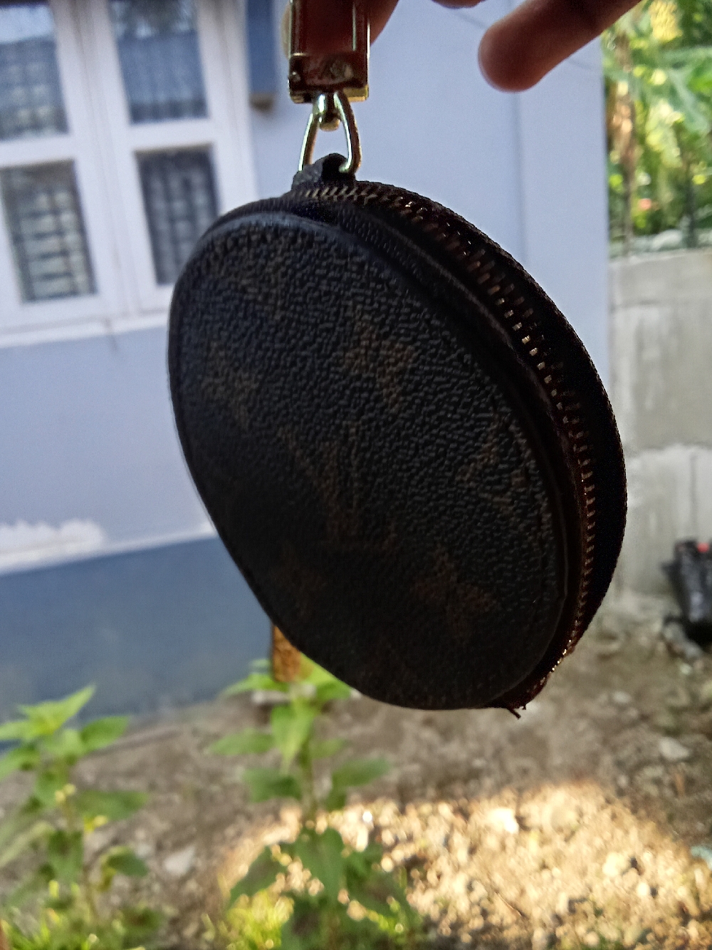 It's a Gucci purse