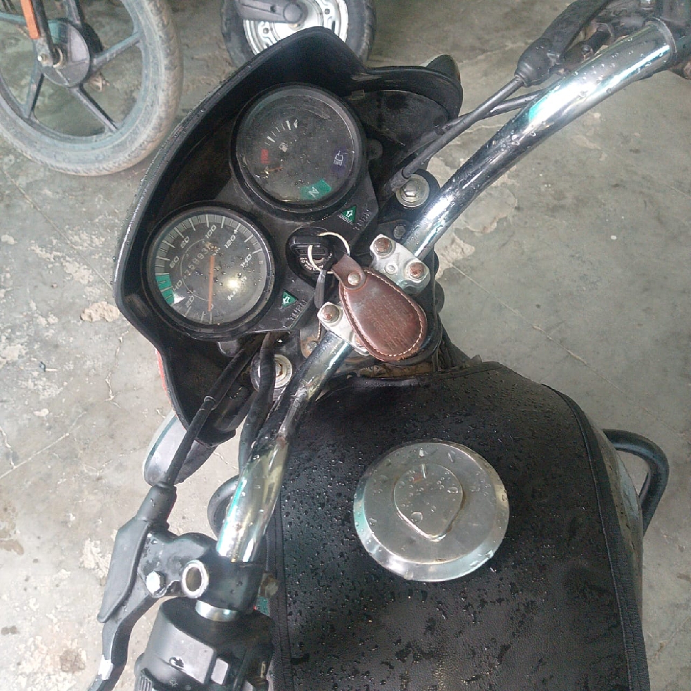 Hf delux 2014 model