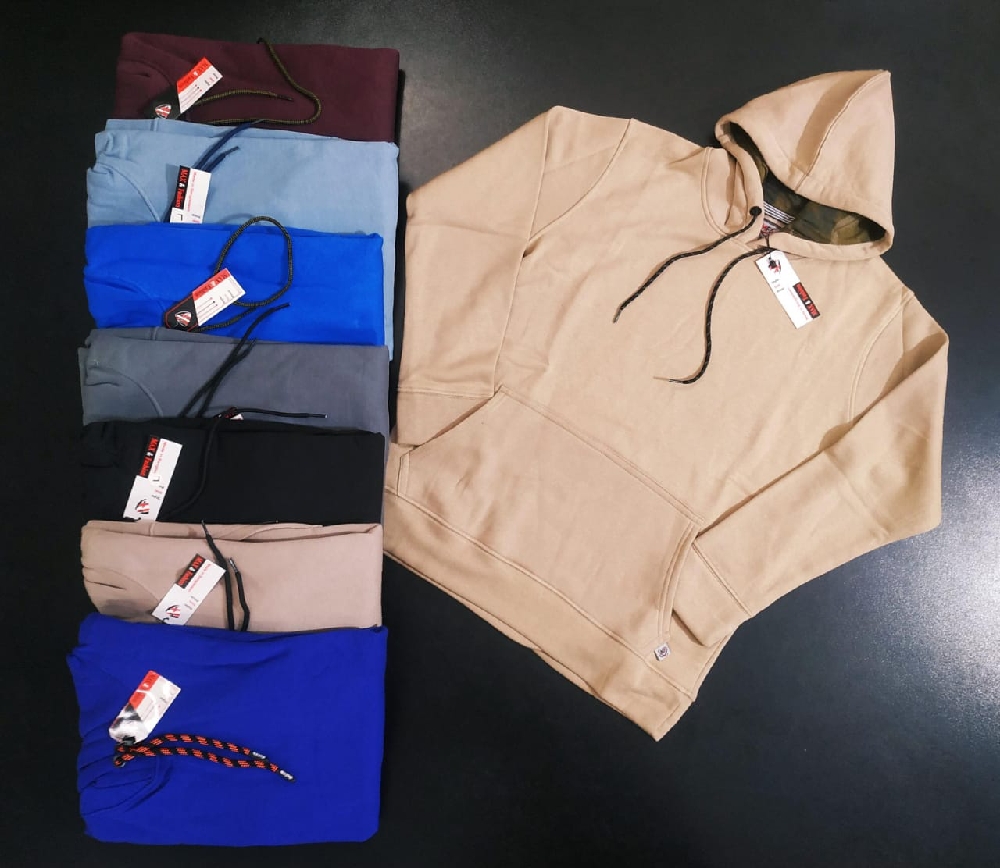 Winter collection❄️❄️❄️ Price:::::::: Size:M/L/XL Colour:5/6 Fabric:one side brush GSM:300+/- MOQ:48pcs
