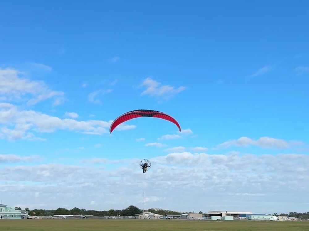 Everest Cross 2 19,6 Gleitschirm 2025 gebraucht thumbnail