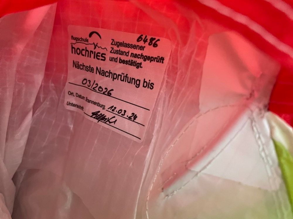 UP Kangri S Gleitschirm 2022 gebraucht thumbnail