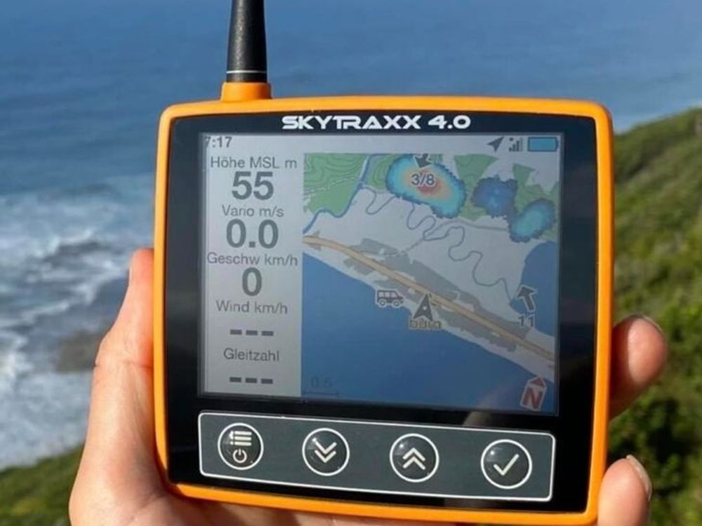 Skytraxx 4.0 mit Farbdisplay, Fanet und FLARM Variometer gebraucht thumbnail