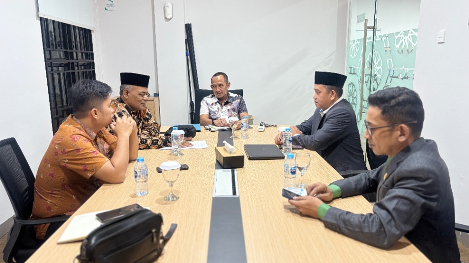 AUDENSI BERSAMA BANK BSI AYANI KUBU RAYA PERIHAL WAKAF UANG