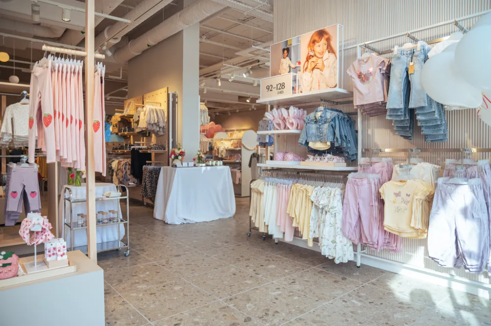 Lindex Kid's store