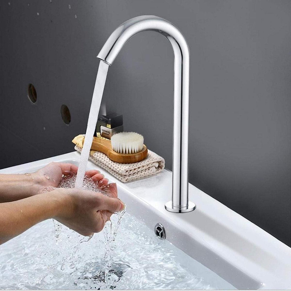 grifo-lavamanos-con-tecnologia-cuello-de-cisne-con-sensor-manos-libres-0