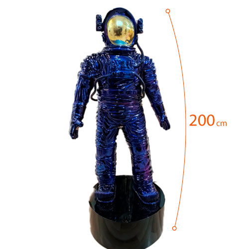 escultura-astronauta-tornasol-edicion-especial-3