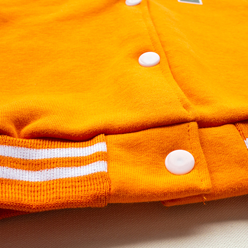 beisbolera-para-bebe-estilo-y-comodidad-en-una-chaqueta-4