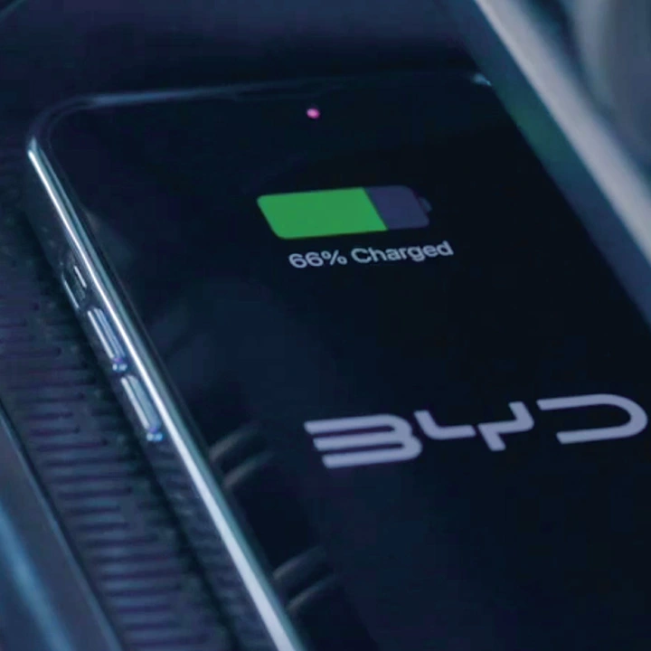 BYD Atto 3 wireless phone charging