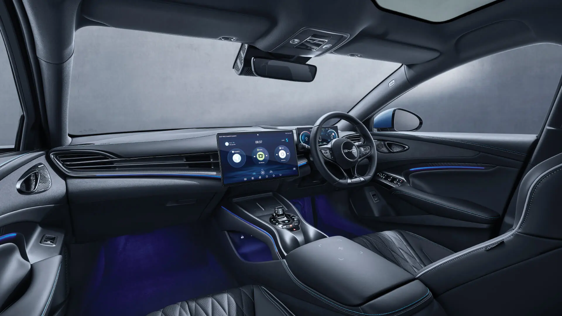 Luxurious, Sporty, Spacious Interior