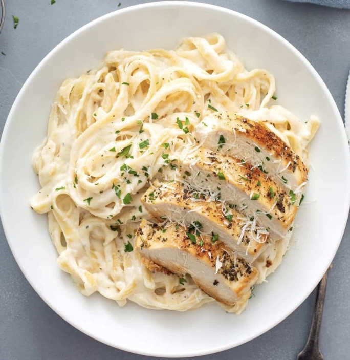 Chicken Alfredo Pasta