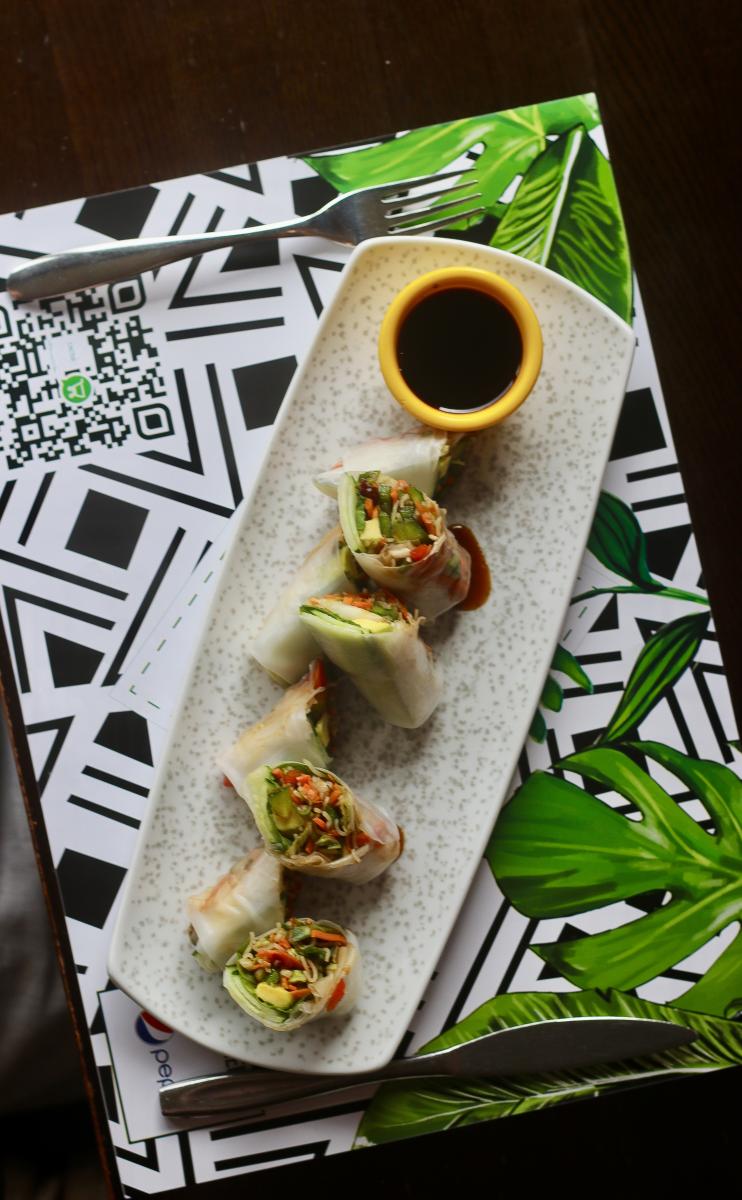 SUMMER ROLLS