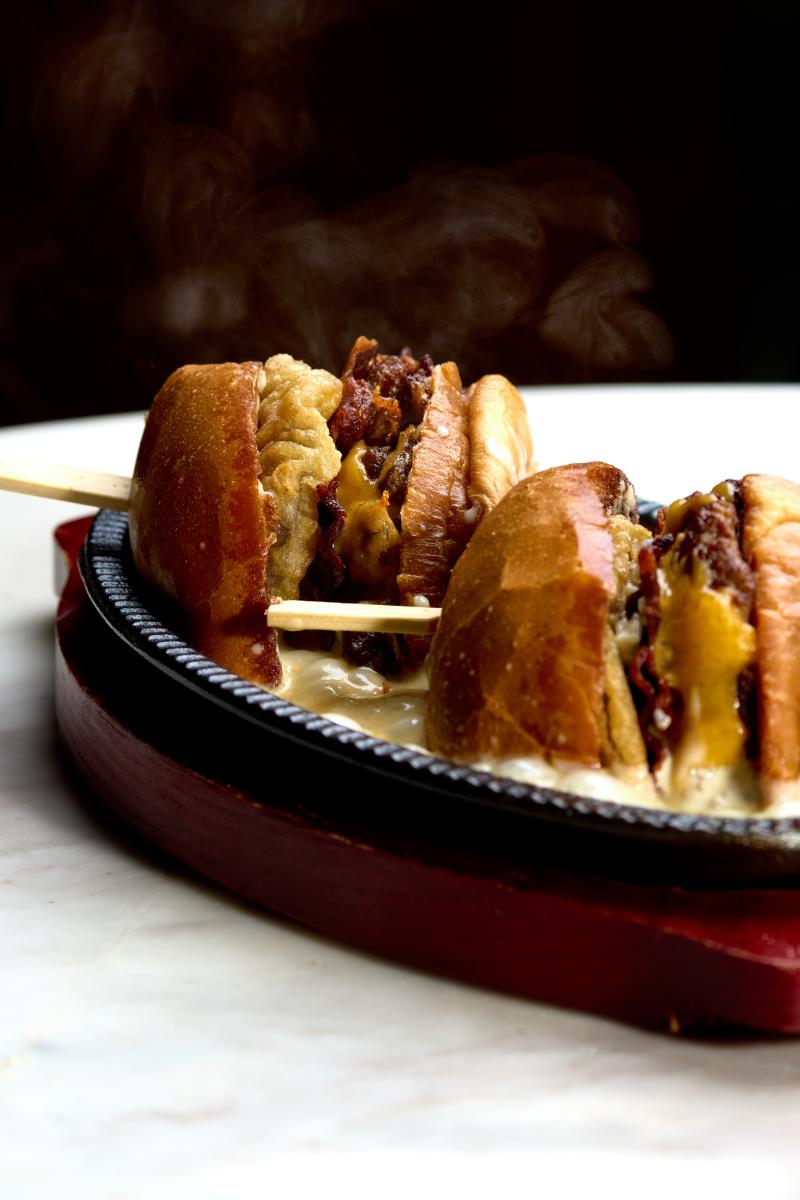 SMASHED SIZZLING BURGER