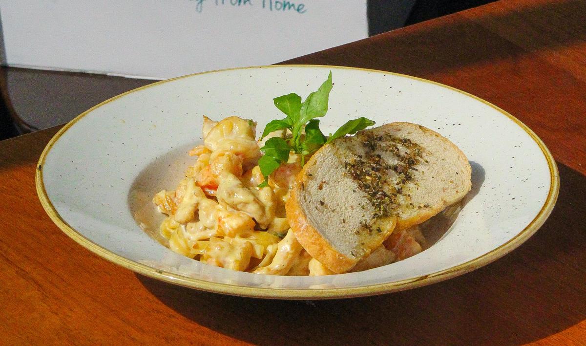 CHICKEN & SHRIMP PASTA