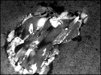 Comets 'are born of fire and ice' 