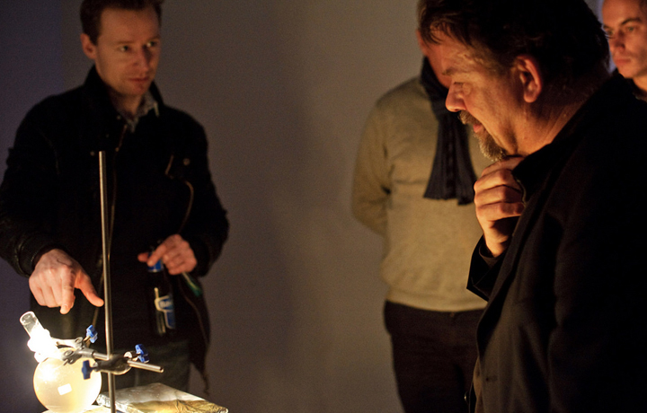 Living Mirror (2013), Age of Wonder, Natlab Eindhoven. Photo by Sas Schilten.