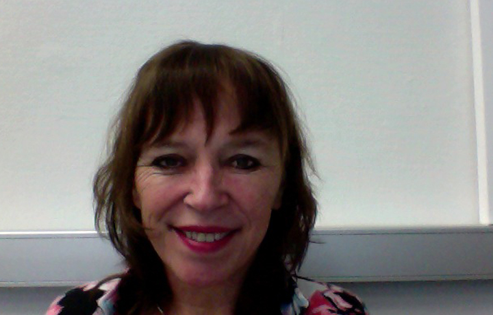 On the future of Technology and Art (Yolande Kolstee, Royal Academy of Art, The Hague)