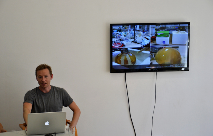 Art-Science Talk, Art Laboratory Berlin, 2013. Photo: Christian de Lutz