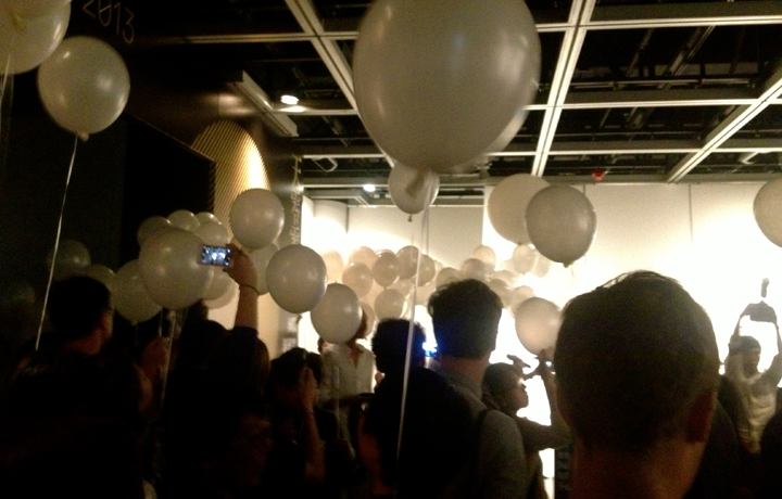 Live Moon Smelling’, WE COLONISED THE MOON, Festival Grand Opening, Microwave International New Media Arts Festival, Hon