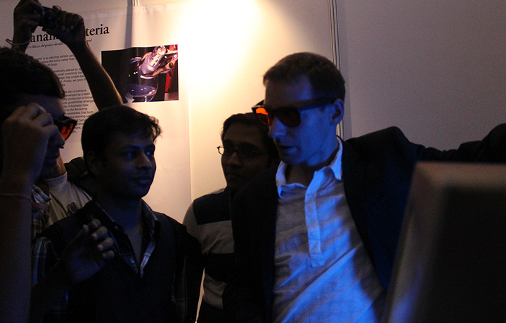 Demonstrating Stress-o-Stat, IIT Bombay, Techfest, January 2012