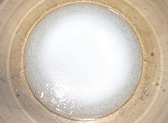 &copy; c-lab 2005, carbon dioxide in container