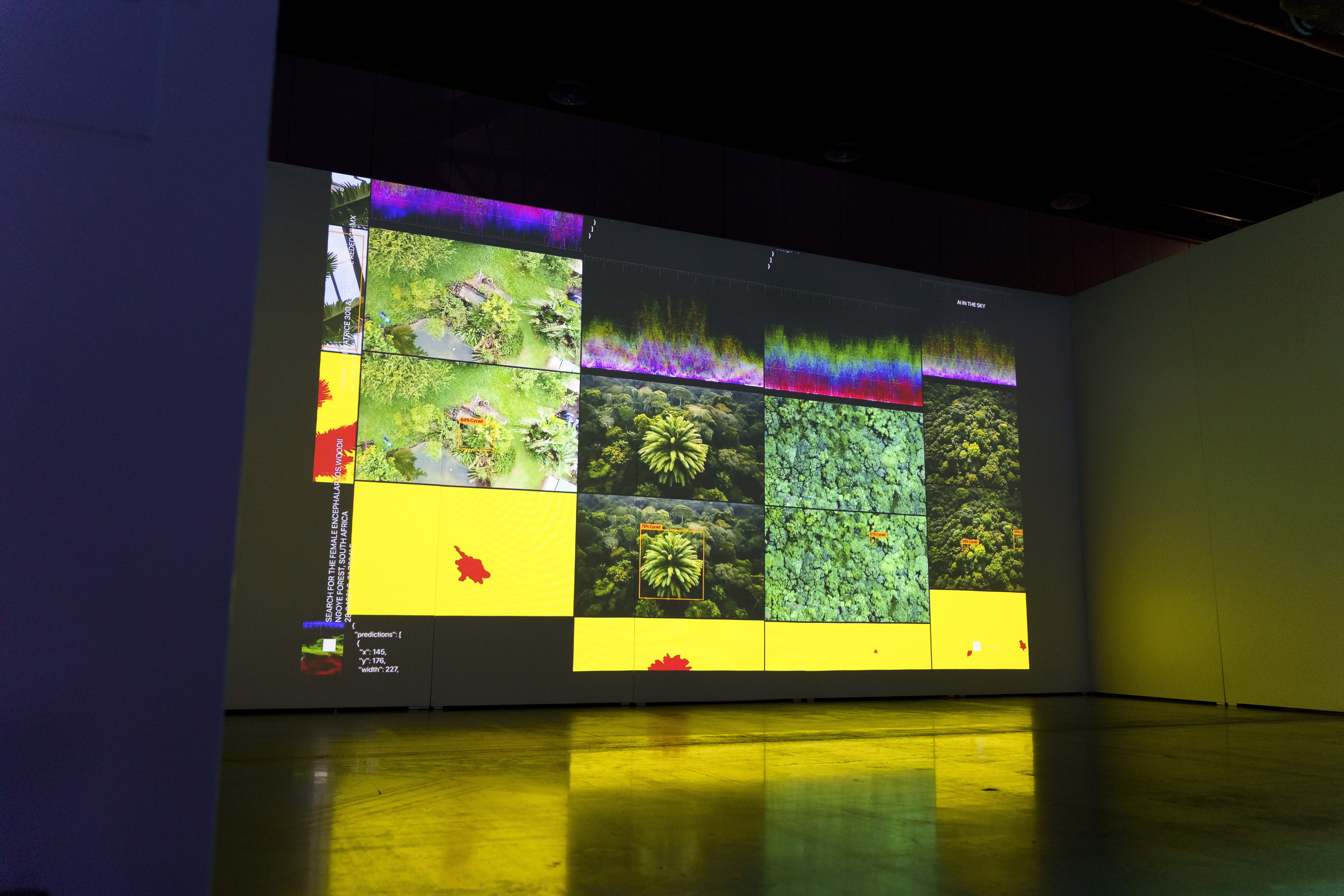 AI in the Sky (2024), SIGGRAPH 2025, Vancouver Convention Centre, Canada. Photo: Yuki Wong © 2025 ACM SIGGRAPH. 