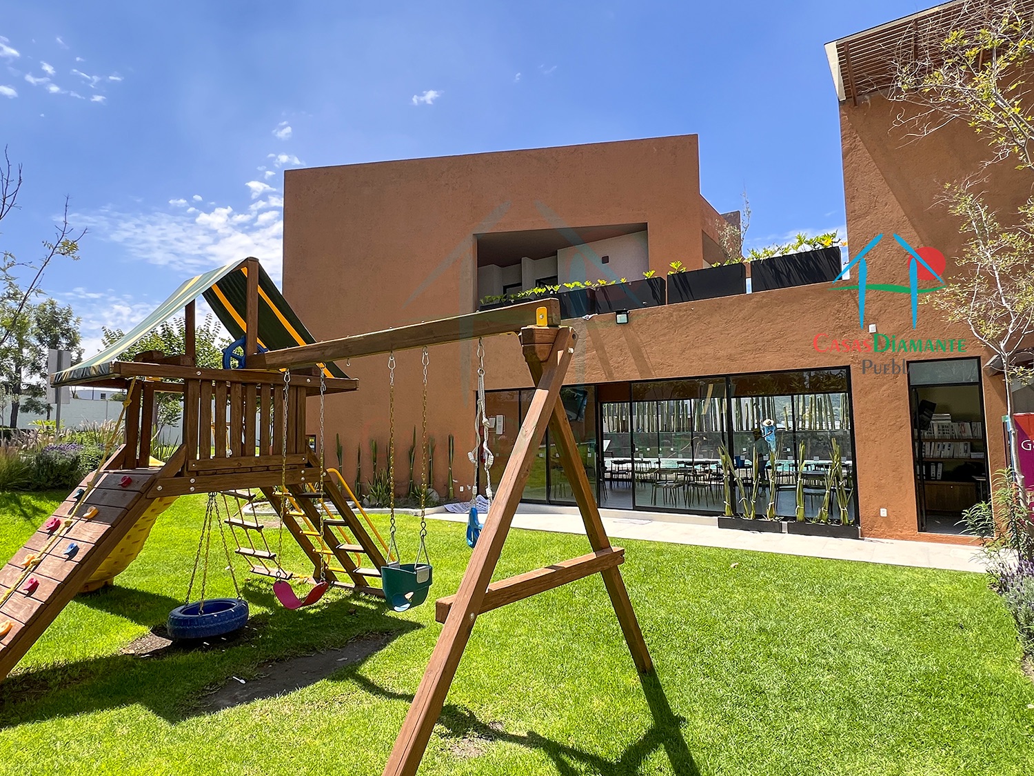 Lomas de Angelópolis III Parque México - Juegos infantiles 2