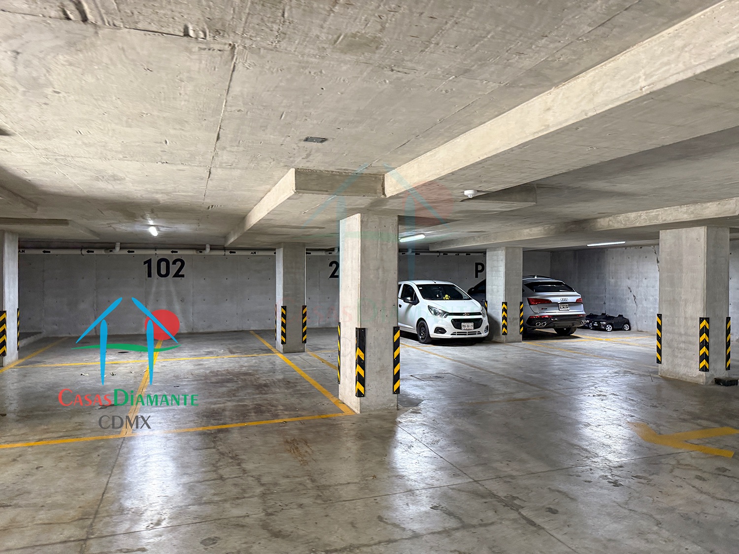 Condominio Ursus - Estacionamiento 4