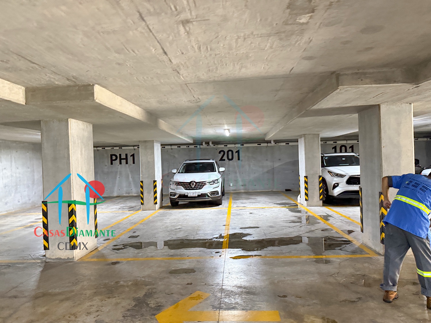 Condominio Ursus - Estacionamiento 5