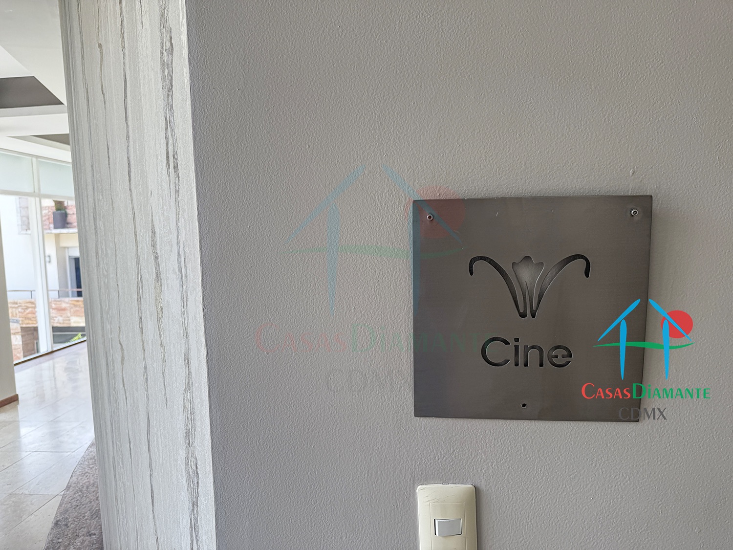 Condominio Las Palmeras - Cine 1