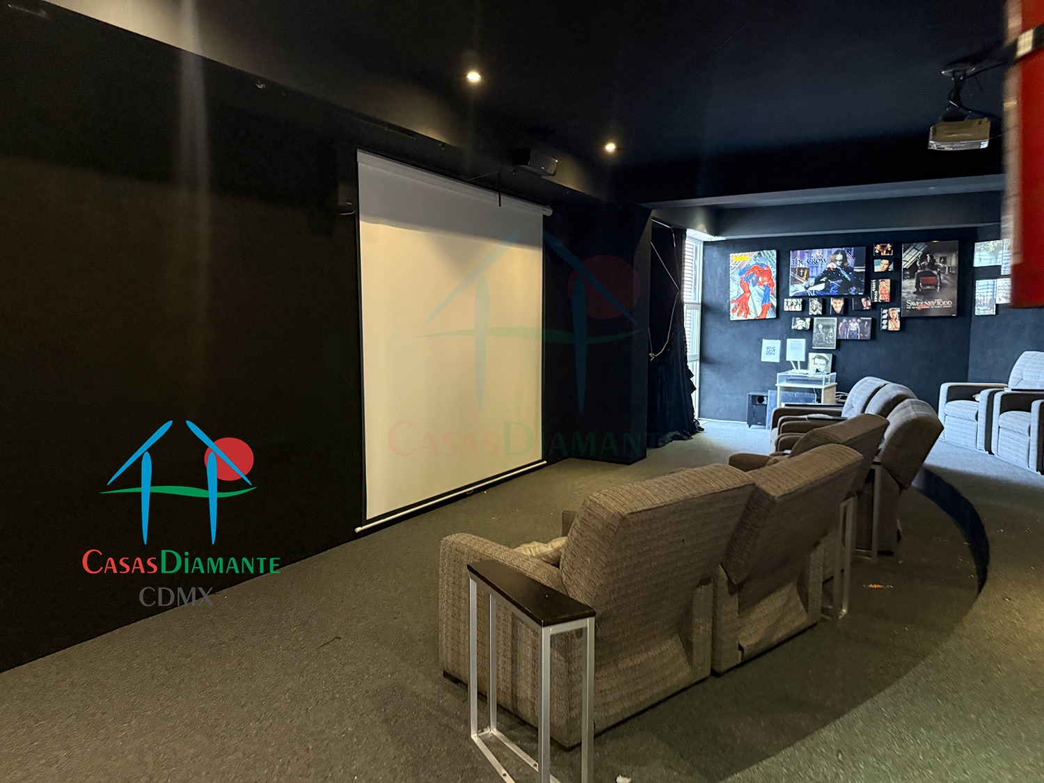 Condominio Las Palmeras - Cine 6