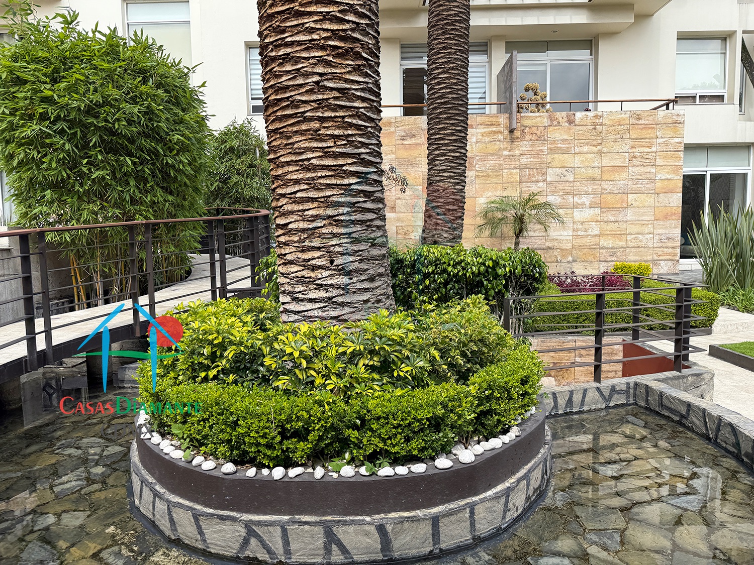 Condominio Las Palmeras - Jardines 4