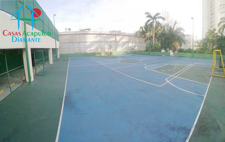 Century Resorts - Cancha de usos multiples 2