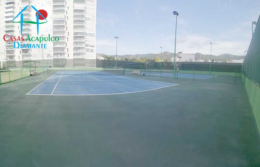 Century Resorts - Canchas de tenis 1