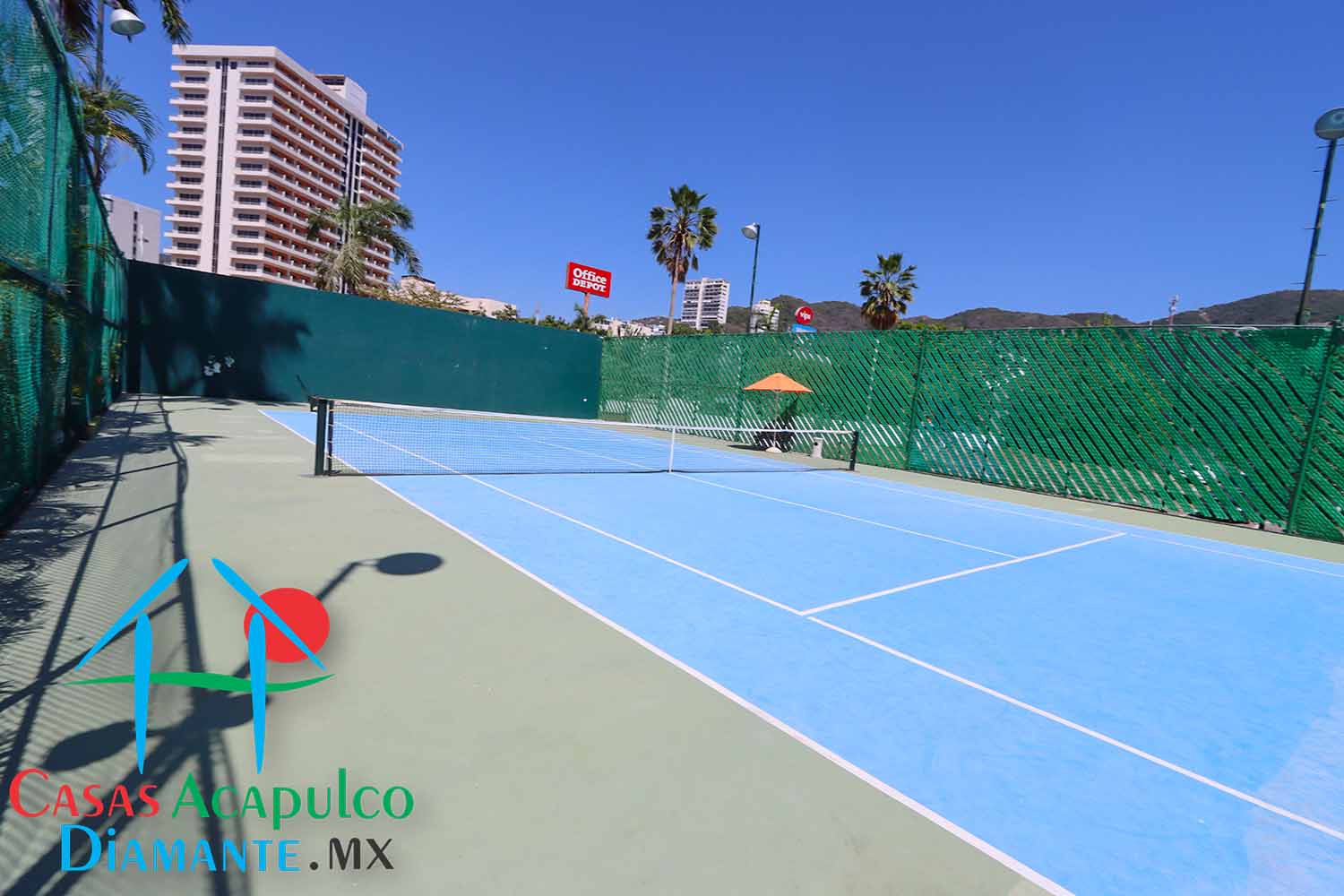 La Jolla - Cancha de tenis 1