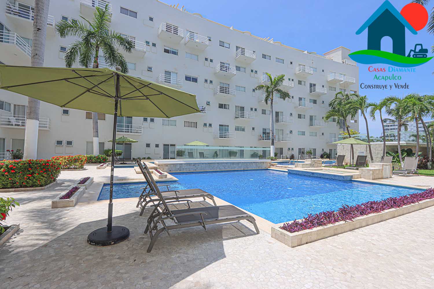 Residencial Puerta Diamante - Alberca 13