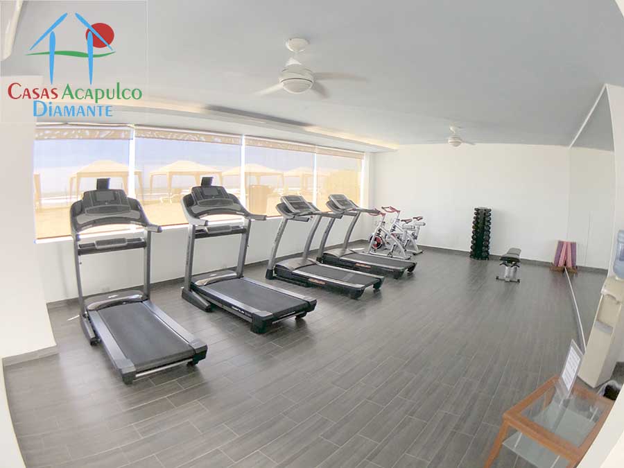 Ocean Front - Gimnasio 1