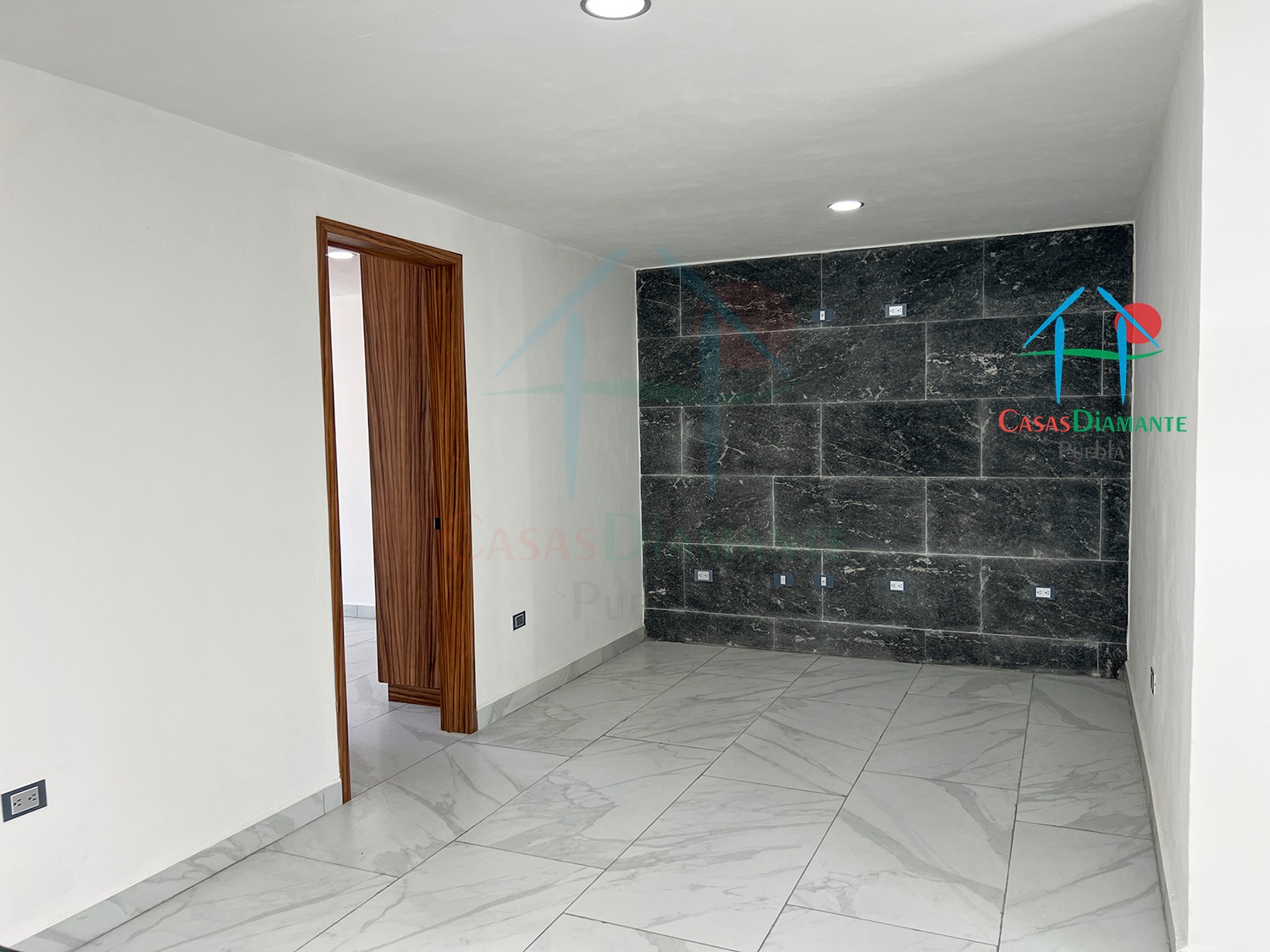 Parque Aguascalientes Casa Palma E - Family Room 2