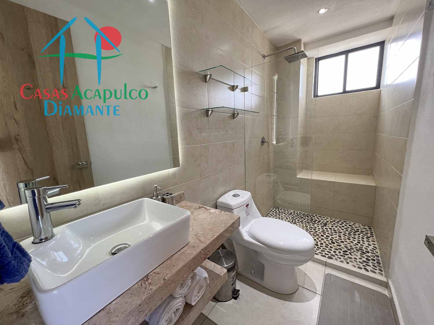 Altamar Residencial Calypso 001 - Baño completo compartido 1