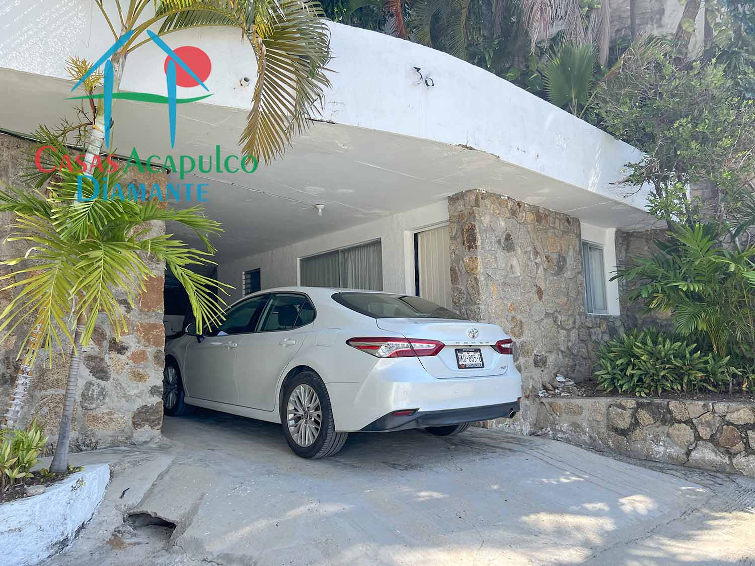 Lomas del Marqués Casa Sunbrella - Estacionamiento 3