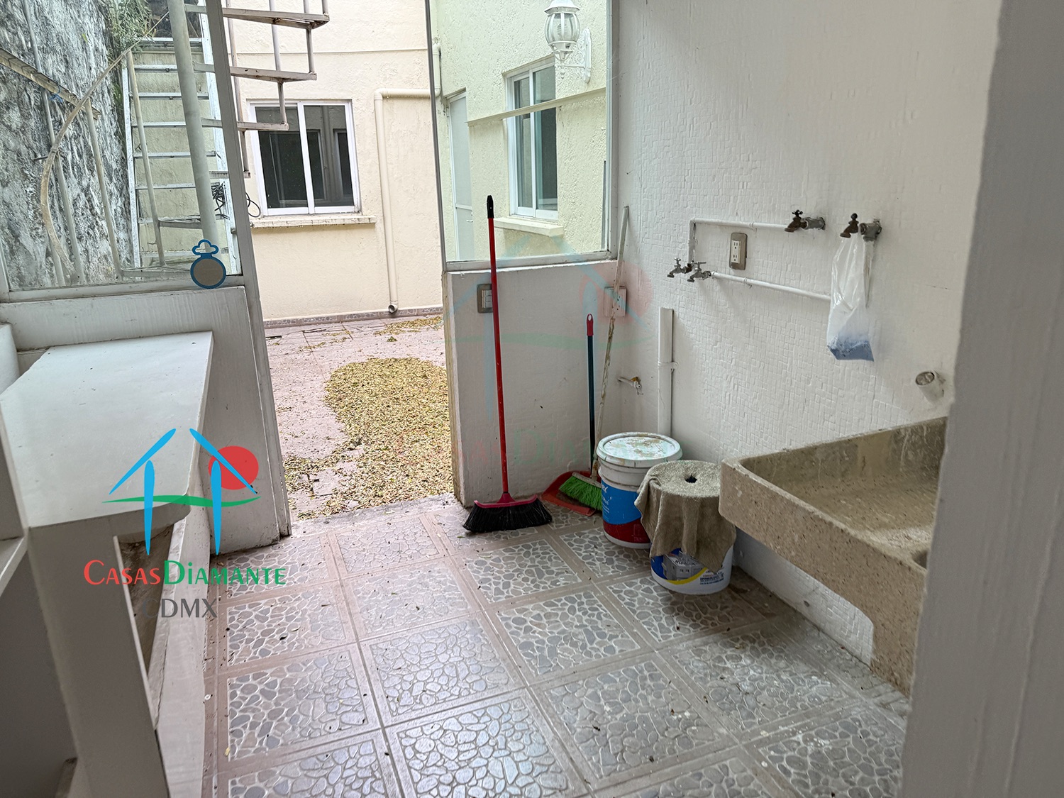 Jardines del Pedregal Casa Risco AJI - Área de servicio 5