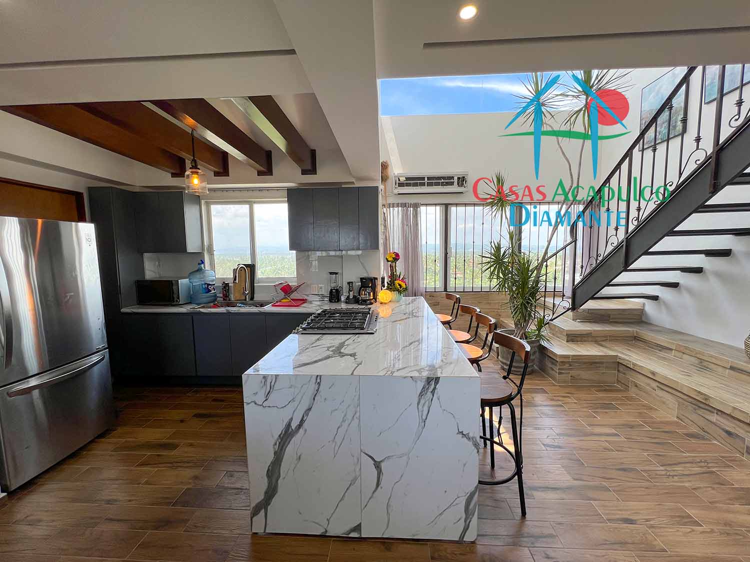Ocean Crest PH 2 - Cocina 5